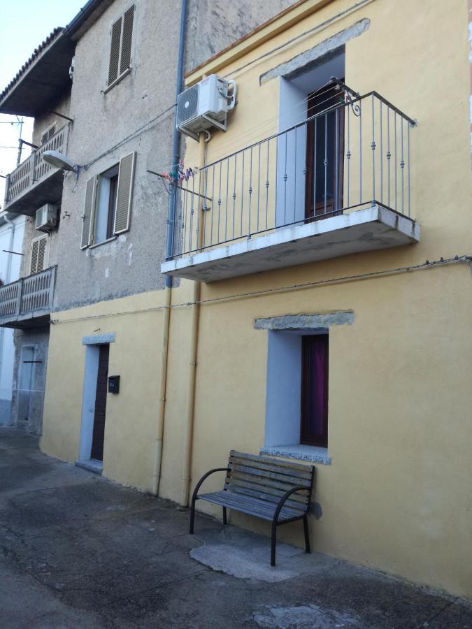 Monti Di Bo Apartment Aggius Luaran gambar